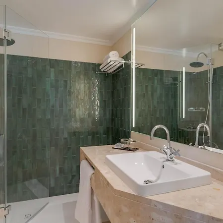 Pestana Quinta Perestrello Hotel 4*
